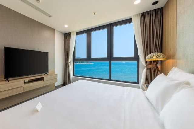Nguyen Gia Suite
