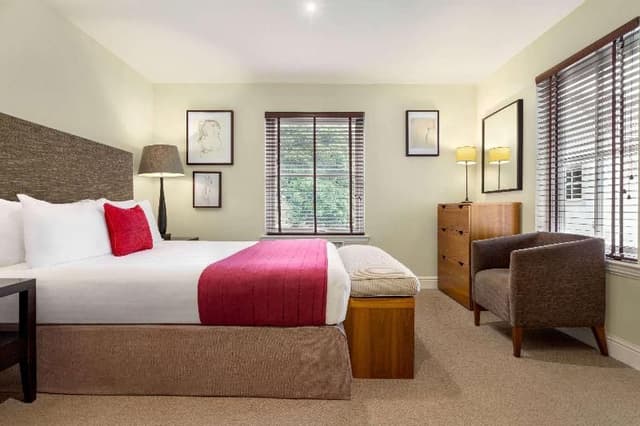 Three Bedroom Lodge