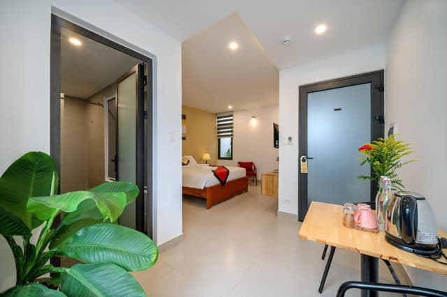 Deluxe Queen Room