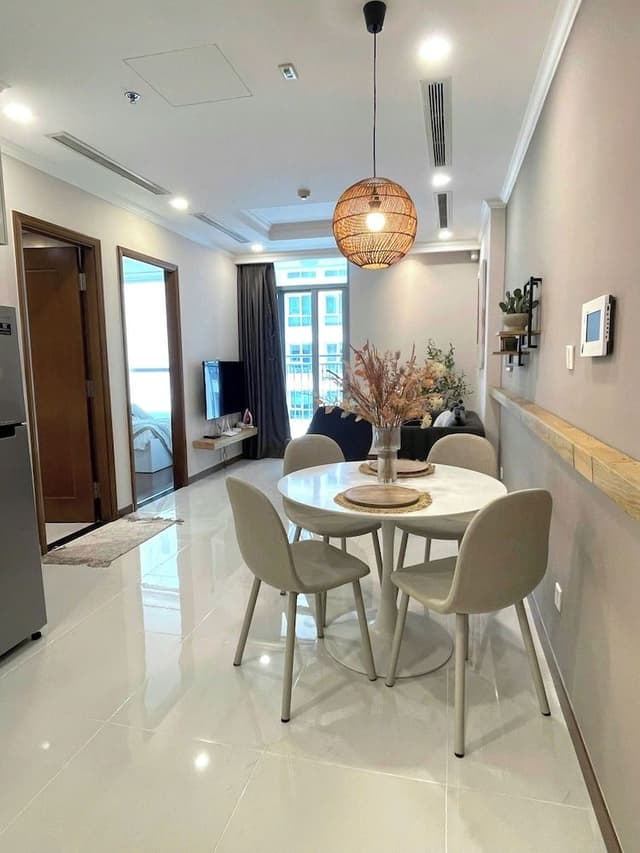 Luxury Apartment, Balcony, Courtyard View