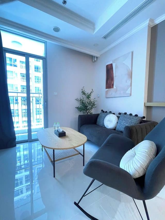 Luxury Apartment, Balcony, Courtyard View
