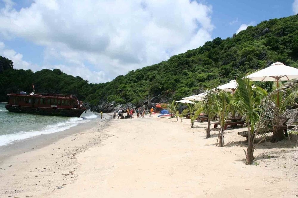 Halong Overnight In Cat Ba Island2