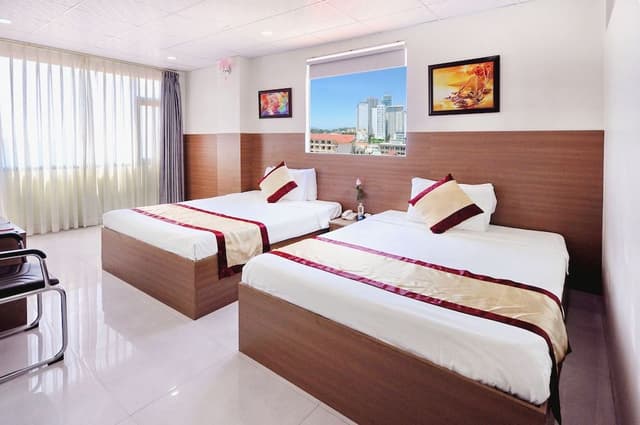 Family Quadruple Room, 2 Queen Beds, Sea View