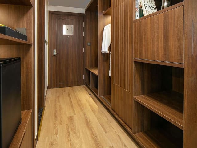 Deluxe Room, 1 King Bed