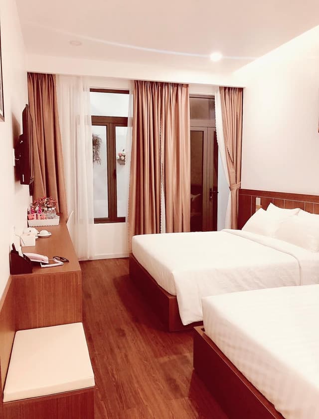 Deluxe Family Room
