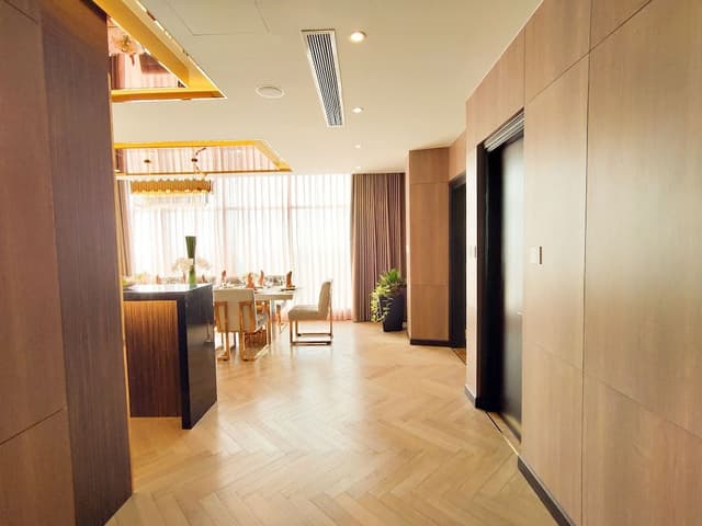 Presidential Suite