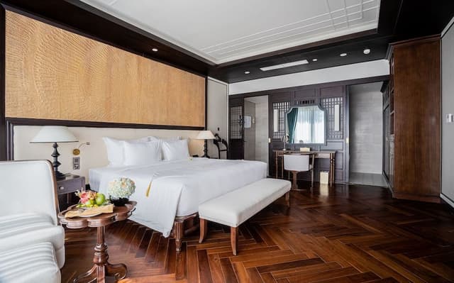 Royal Suite