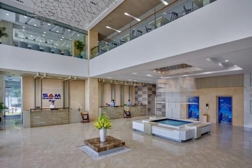 โรงแรมซัมกว๋างบิ่ญ (SAM Quang Binh Hotel)0