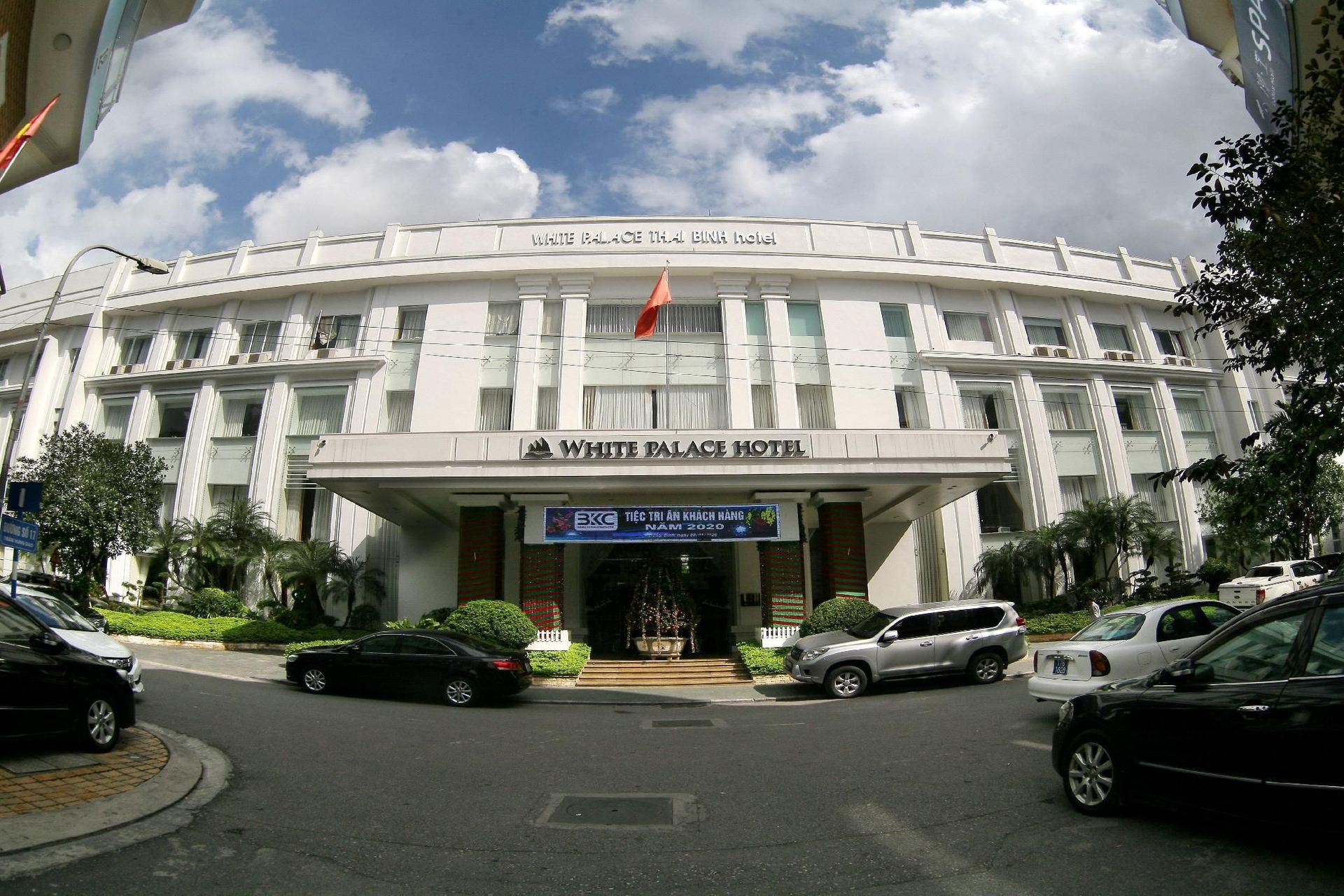 ไวท์พาเลซ ทายบิญ โฮเต็ล 1 (White Palace Thai Binh Hotel 1)0