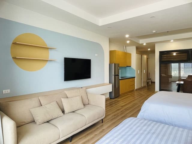 Family Studio Suite, Multiple Beds, Balcony, Sea Facing