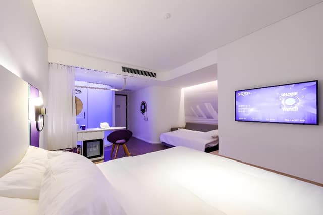 Double Room