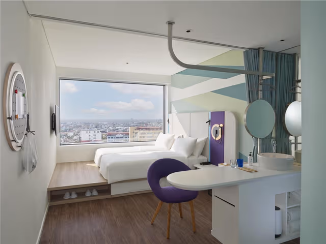 TWIN BED ROOM