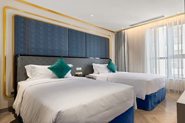 Executive Suite