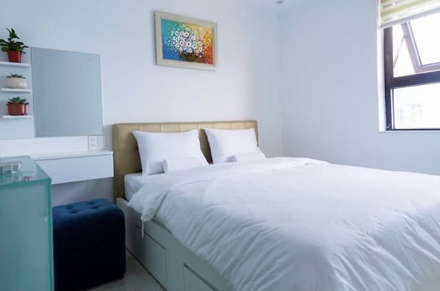 Superior Condo (2320)