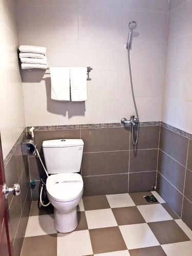 White Palace 21