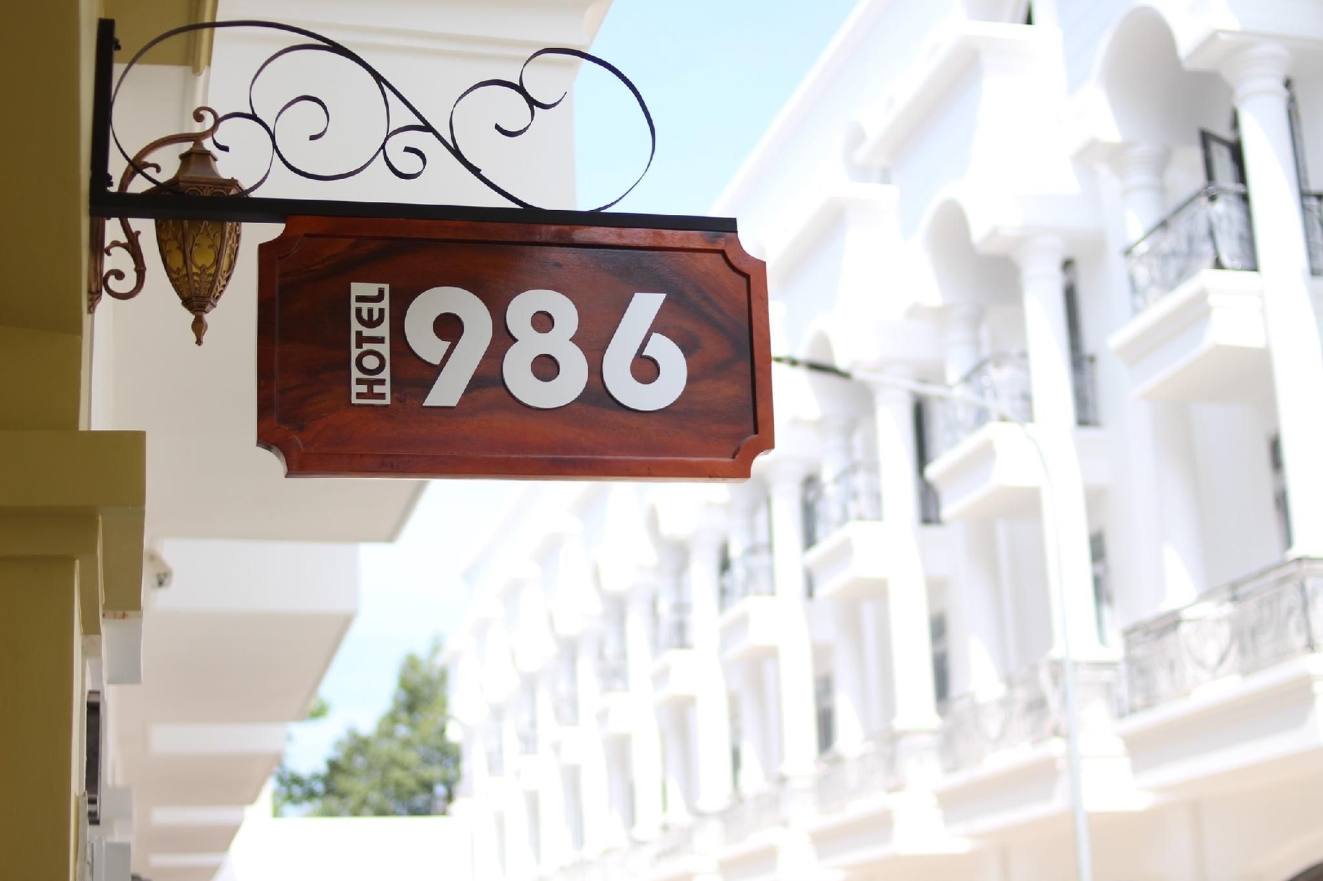 โรงแรม 986 (Hotel 986)0