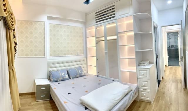 Traditional Apartment