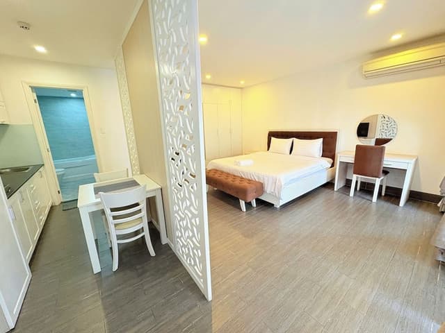 Deluxe Studio, Balcony, City View