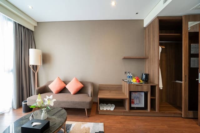 Executive Suite