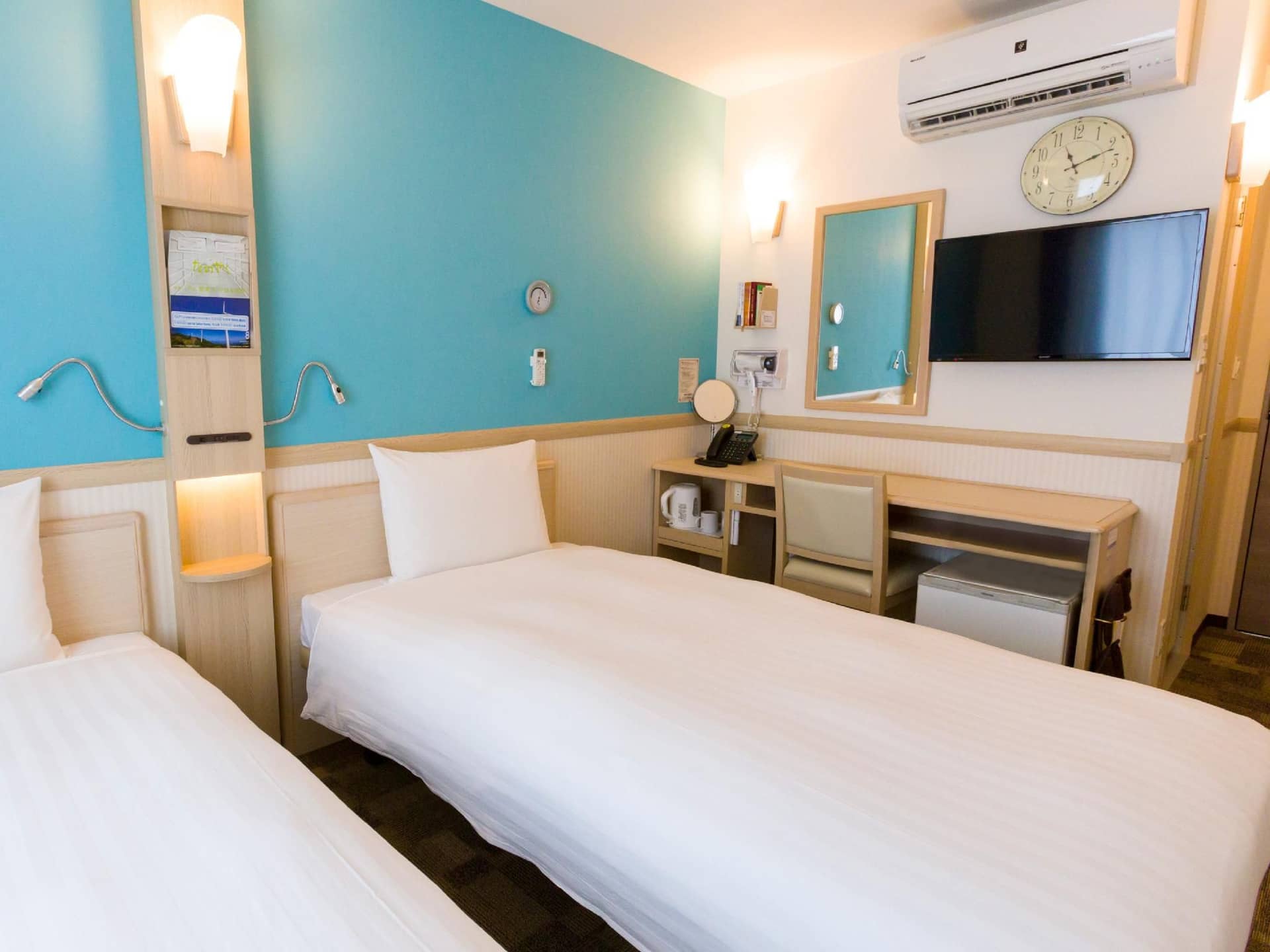 Toyoko Inn Ebina-eki Higashi-guchi Toyoko Inn Ebina-eki Higashi-guchi