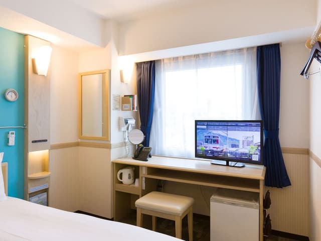 Economy Twin Room, Non Smoking