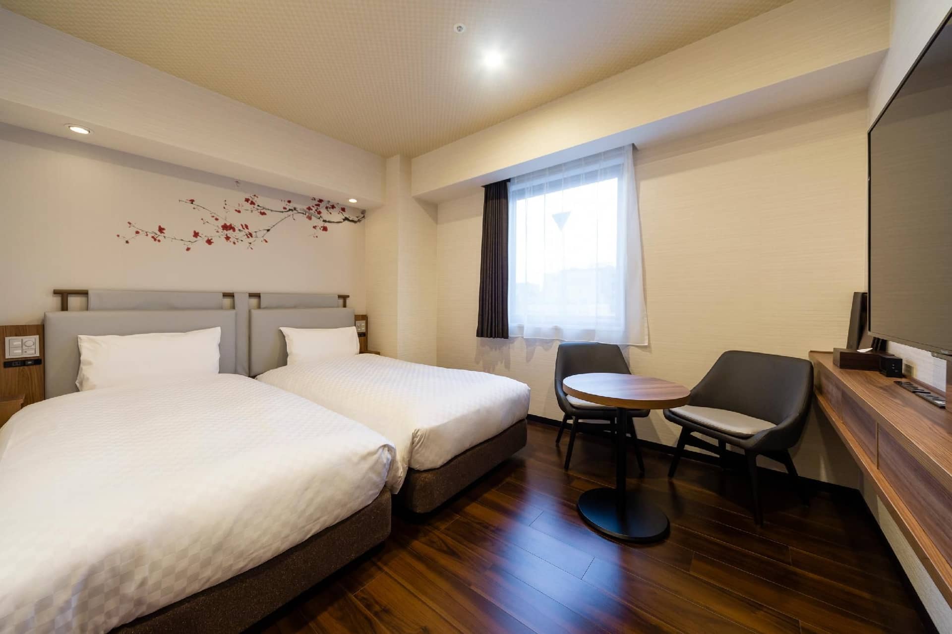 VIA INN HAKATAGUCHI EKIMAE - JR WEST GROUP VIA INN HAKATAGUCHI EKIMAE - JR WEST GROUP