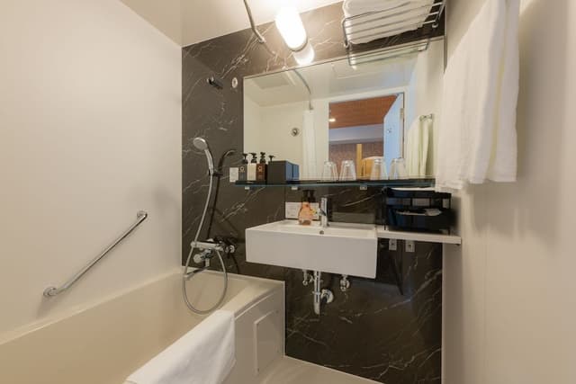 Japanese Modern Room, Twin/Triple, Simmons Mattress, Non Smoking