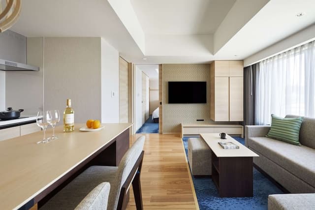 Suite, Multiple Beds, Kitchen (Specialty)