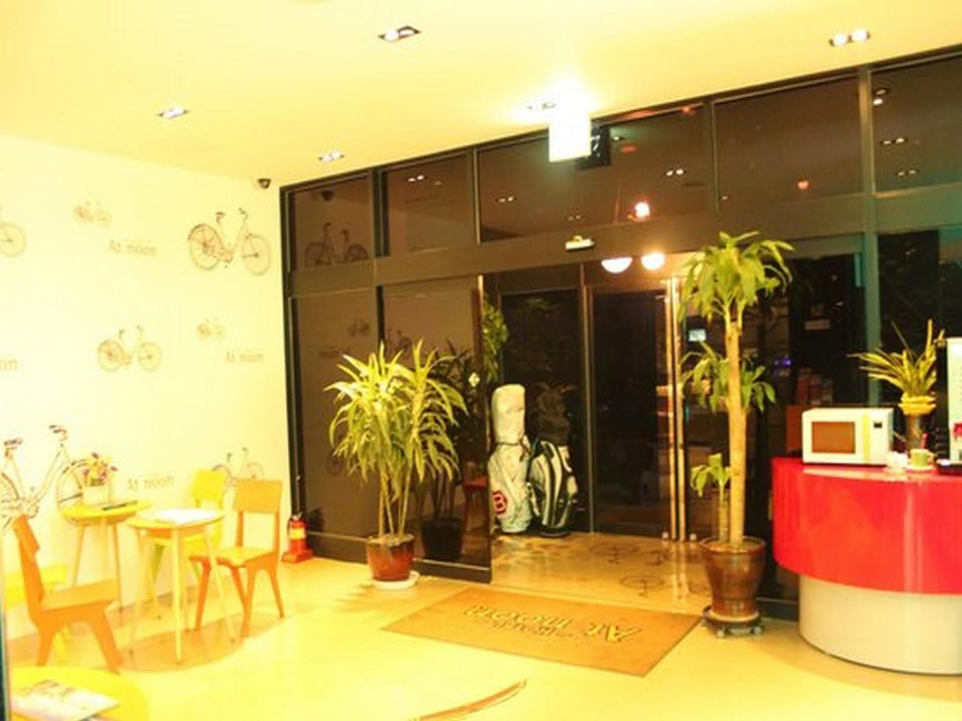 โรงแรมแอท นูน เชจู โรงแรมแอท นูน เชจู