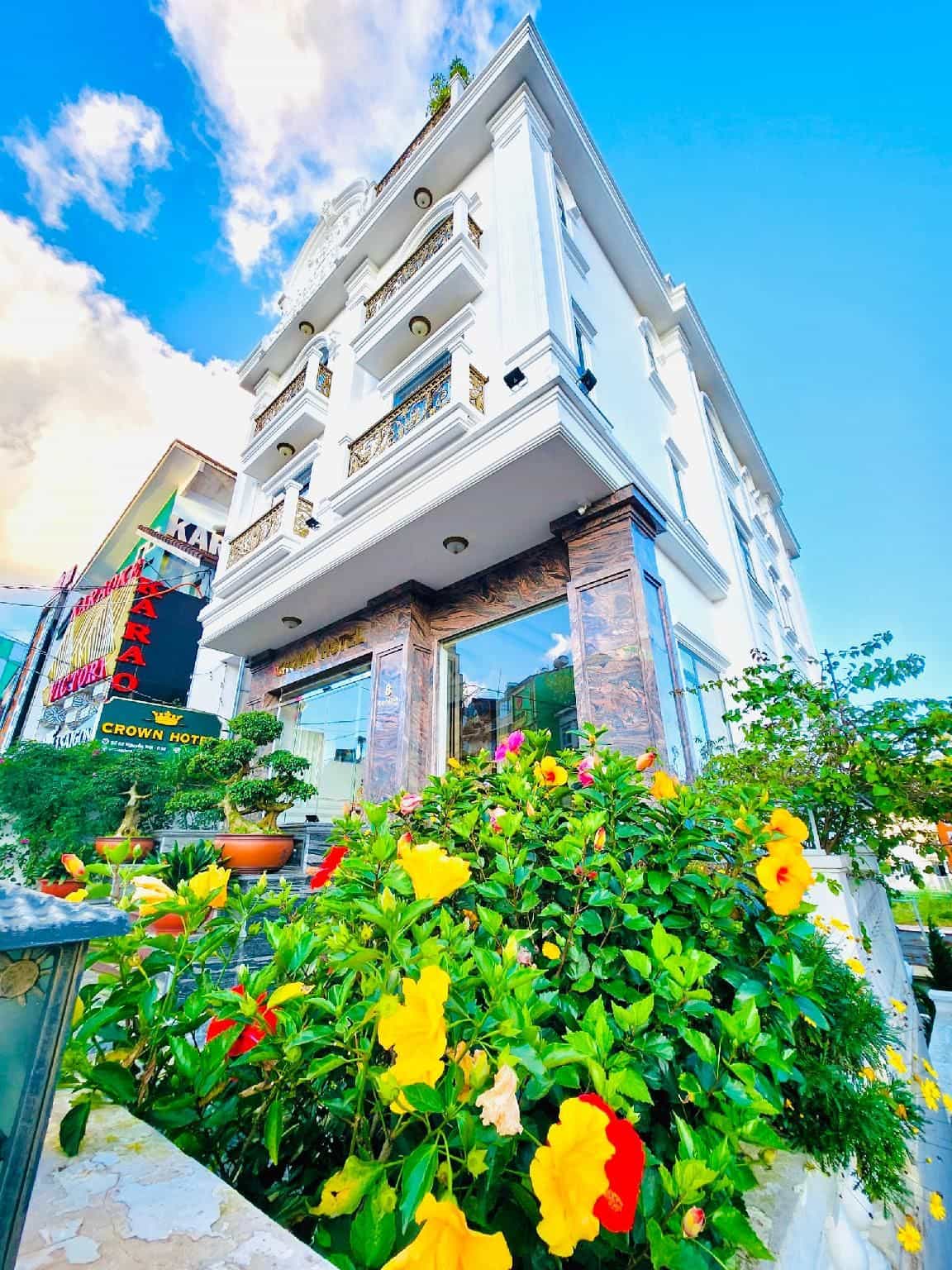 CROWN DALAT HOTEL CROWN DALAT HOTEL