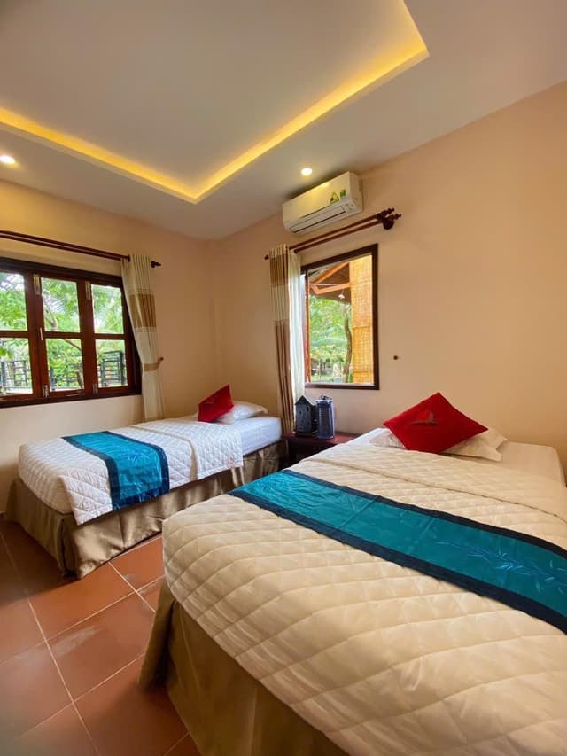 Riverside Twin Room