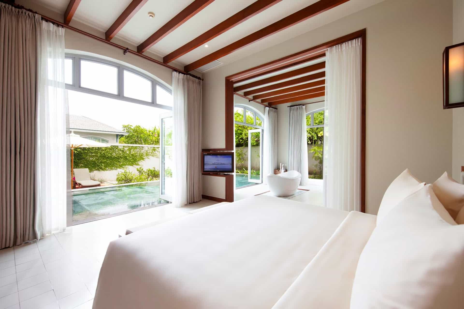 FLC Luxury Resort Samson FLC Luxury Resort Samson