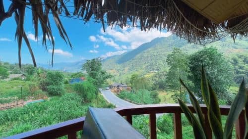 Twin Room with Mountain View