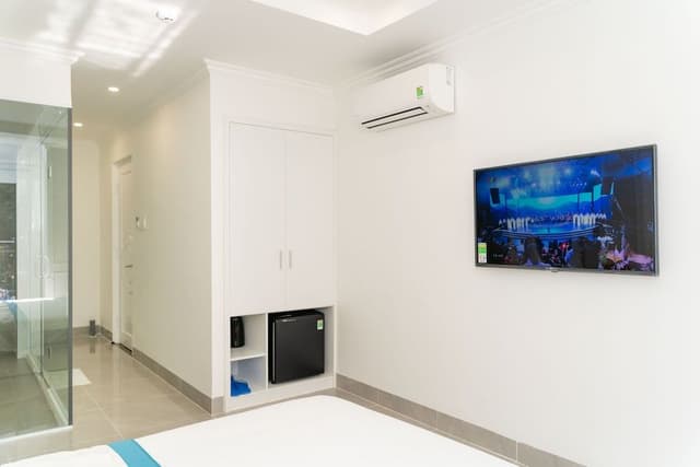 Suite with Mountain View
