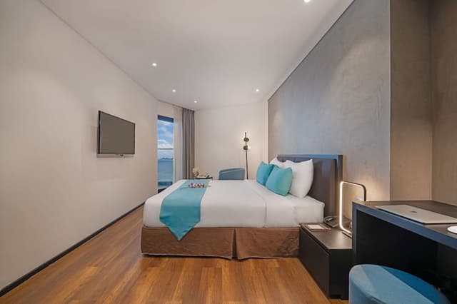 Deluxe Double Room with Sea View