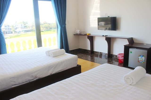 Deluxe Triple Room, Garden View