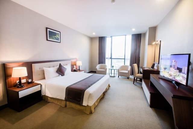 Deluxe King Room