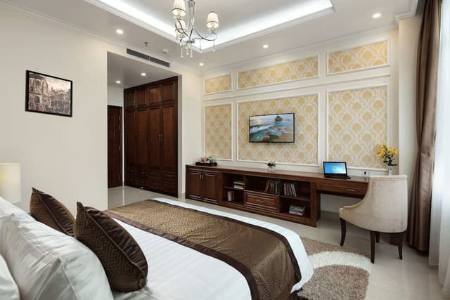 Executive Room