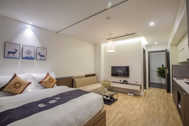 Deluxe Studio, Lake View