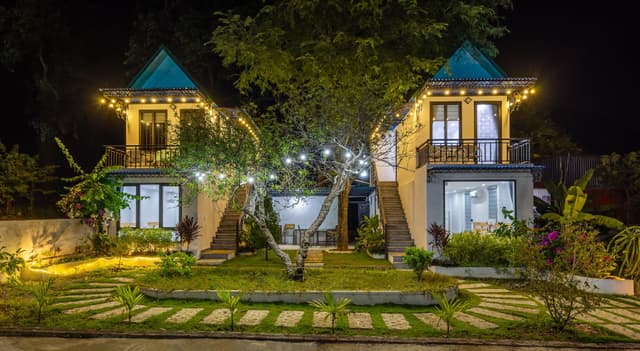 Deluxe Bungalow
