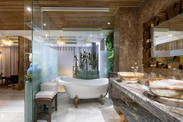 Signature Suite