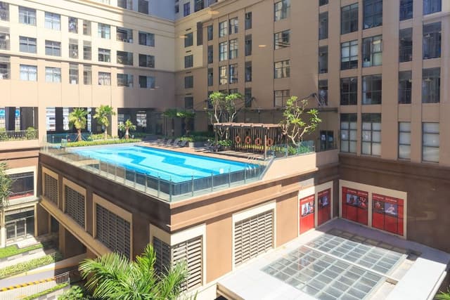 Deluxe Apartment, Pool View