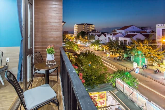 Family Suite, Balcony, City View