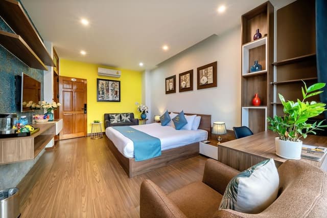 Family Suite, Balcony, City View