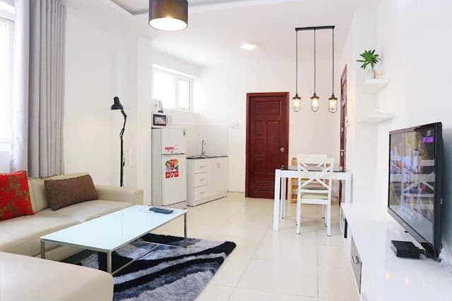 Superior One-Bedroom Apartment