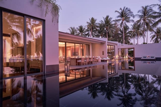 Villa (Beach Pool, 7 Bedrooms)