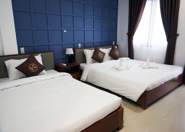 Triple Room, City View