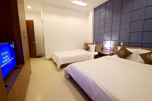 Basic Double Room, City View