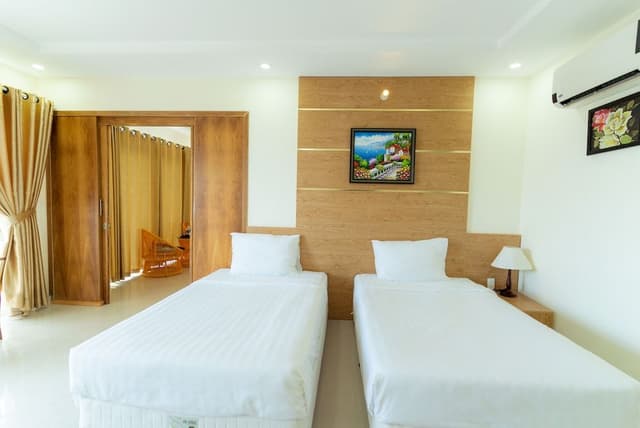 Executive Room