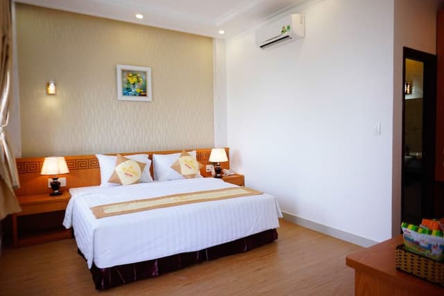 Standard Room (2)